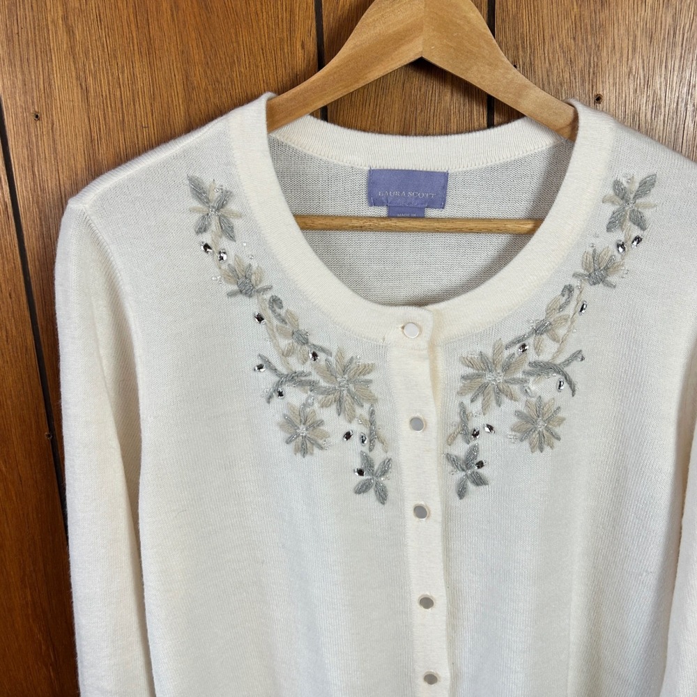 Laura Scott Cream Embellished Floral Cardigan Sweater‎ M